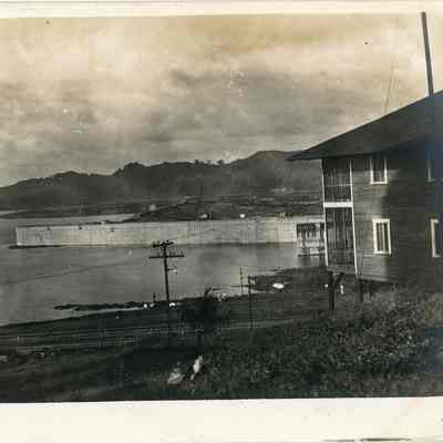 Gatun Locks Center Approach Wall