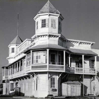 William Curry & Sons Building