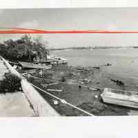 House Boat Row To Be