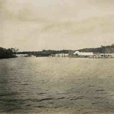 Building the Oversea Railway