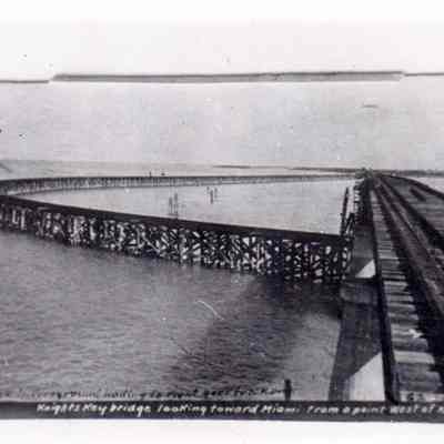 Seven Mile Bridge and Knights Key Bridge