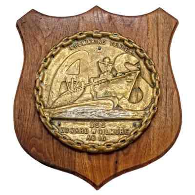 USS HOWARD W GILMORE (AS-16) Plaque