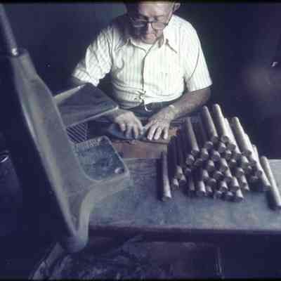 Willard Bell Rolling Cigars