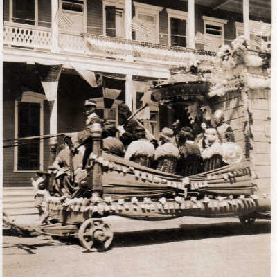 Parade Float on Duval Street