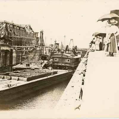 Panama Canal Viewing