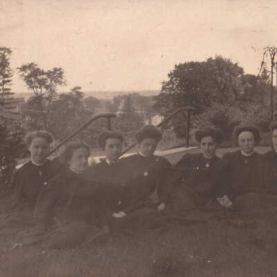 Unknown group at Outremont