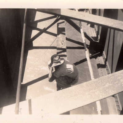 Old Seven Mile Bridge construction