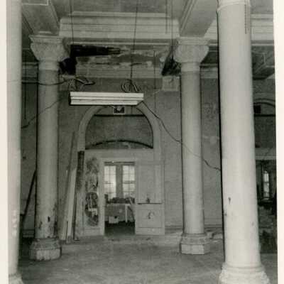 The gallery on the first floor.