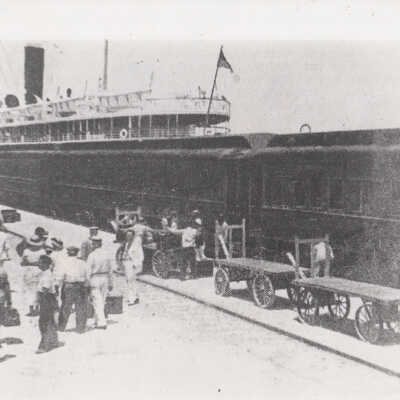 Train and ship at Trumbo Point