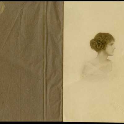 Studio Portrait of Unknown Woman: Copyright: @ Key West Art & Historical Society; Origformat: Print-Photographic