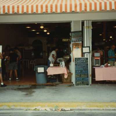 An unknown restaurant on Duval street.