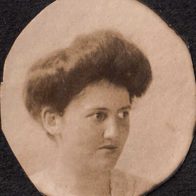 Unknown woman