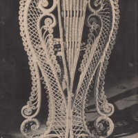         Back of wicker chair picture number 1
   
