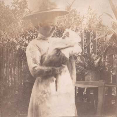Unknown mother and baby: Copyright: © Key West Art & Historical Society; Origformat: Print-Photographic