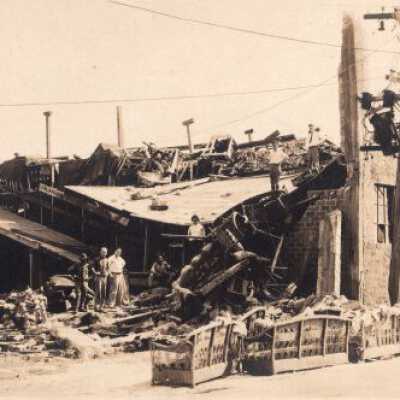 Hurricane damage at the Crate Factory: Copyright: © Key West Art & Historical Society; Origformat: Print-Photographic