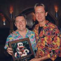 Dennis Beaver and unknown man at the Call of the Wild awards ceremony.