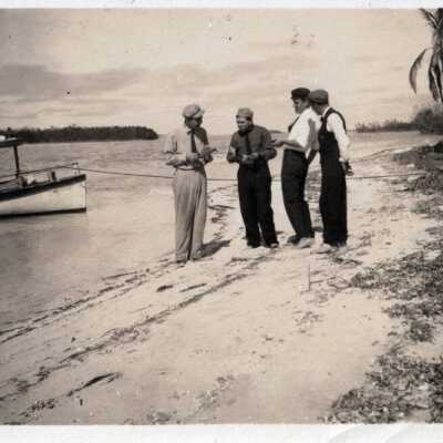 Men Picnicing on Loggerhead Key: Copyright: © Key West Art & Historical Society; Origformat: Print-Photographic