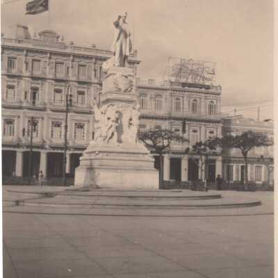 Cuban street scene: Copyright: © Key West Art & Historical Society; Origformat: Print-Photographic