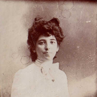 Unknown woman