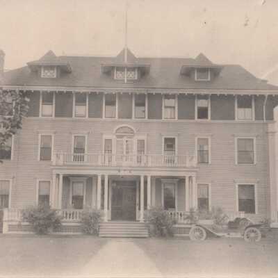 Unknown house and car: Copyright: © Key West Art & Historical Society; Origformat: Print-Photographic