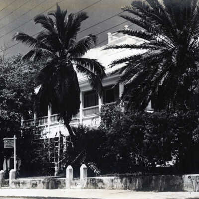 Tradewinds Club Restaurant