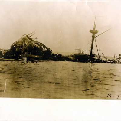Wreck of the U.S.S. MAINE: Copyright: © Key West Art & Historical Society; Origformat: Print-Photographic; Resolution: 300 dpi