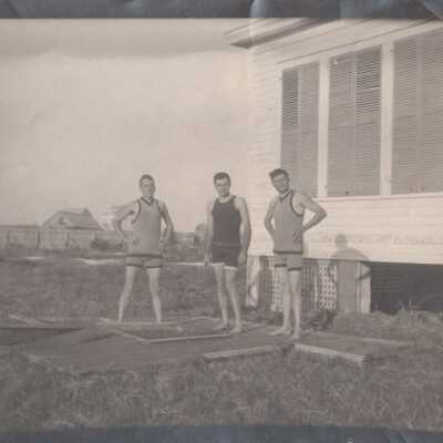 Unknown men in bathing suits: Copyright: © Key West Art & Historical Society; Origformat: Print-Photographic