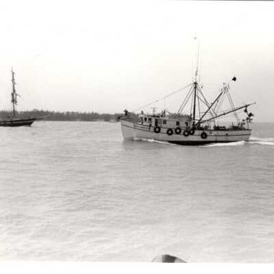 Shrimp boat - "Miss Loretta": Copyright: © Key West Art & Historical Society; Origformat: Print-Photographic