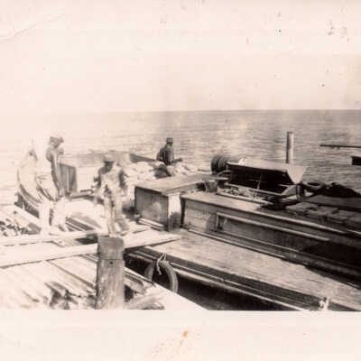 Old Seven Mile Bridge construction