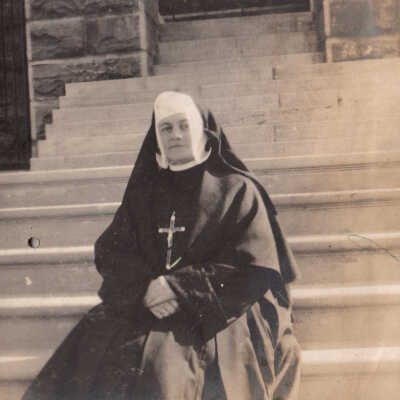 Unknown nun