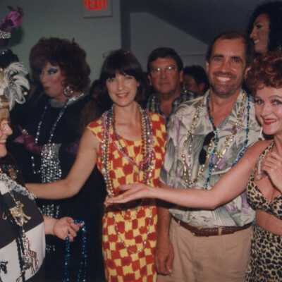 FF queen Peggy Fields talking to unknown people.