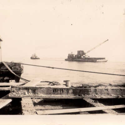 Old Seven Mile Bridge construction