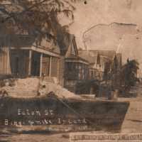          Houses damaged on Eaton Street; Copyright: © Key West Art & Historical Society; Origformat: Print-Photographic
   