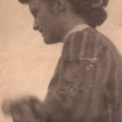 Unknown woman