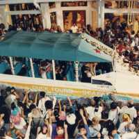 A float that reads Duck tours on the side.