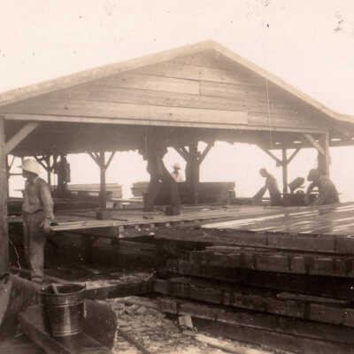 Old Seven Mile Bridge construction