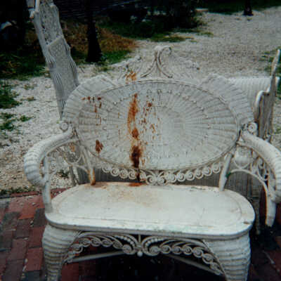 White wicker loveseat