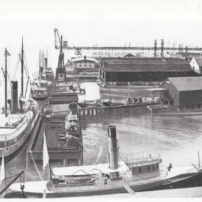 Steamers at dock, Key West