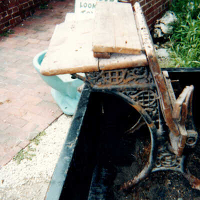 YALE children's school desk