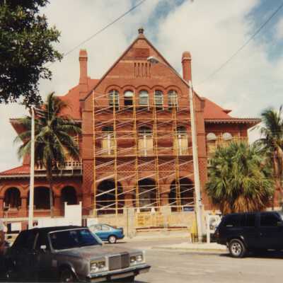 The front of the Custom House.
