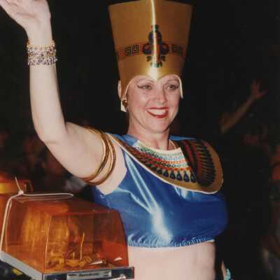 An unknown lady dressed up.