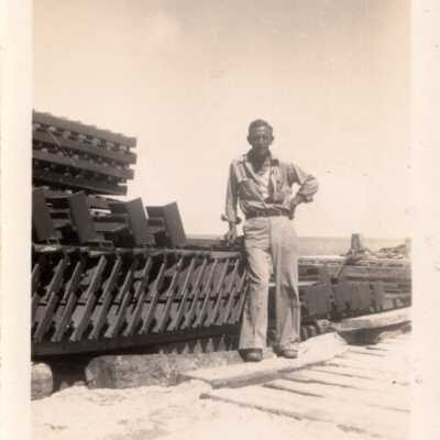Old Seven Mile Bridge construction: Copyright: © Key West Art & Historical Society; Origformat: Print-Photographic