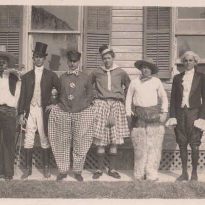 Unknown men in costumes: Copyright: © Key West Art & Historical Society; Origformat: Print-Photographic