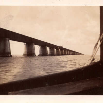 Old Seven Mile Bridge construction