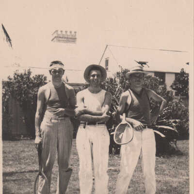 Unknown men with tennis rackets: Copyright: © Key West Art & Historical Society; Origformat: Print-Photographic