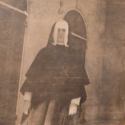 Unknown nun