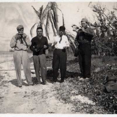 Men Picnicing on Loggerhead Key: Copyright: © Key West Art & Historical Society; Origformat: Print-Photographic
