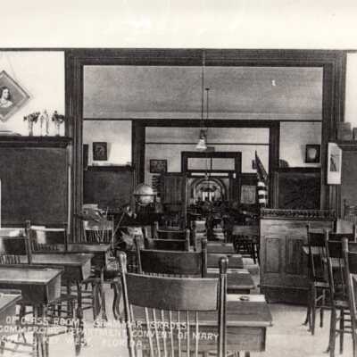 Convent of Mary Immaculate classroom: Copyright: © Key West Art & Historical Society; Origformat: Print-Photographic