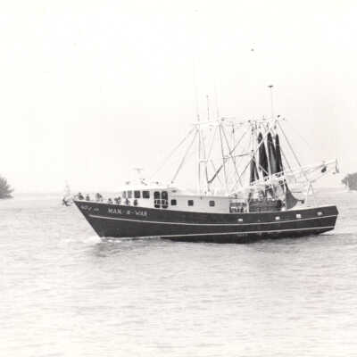 Shrimp boat - "Man-O-War"