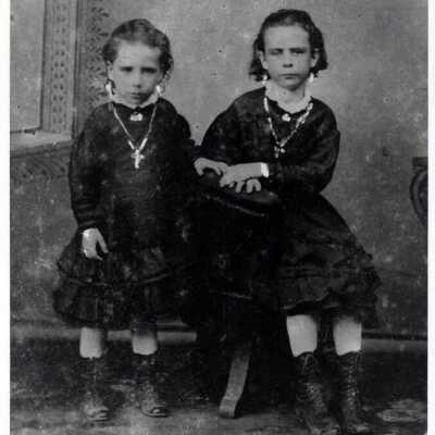 Myrtle and Carolina Messina: Copyright: @ Key West Art & Historical Society; Origformat: Print-Photographic